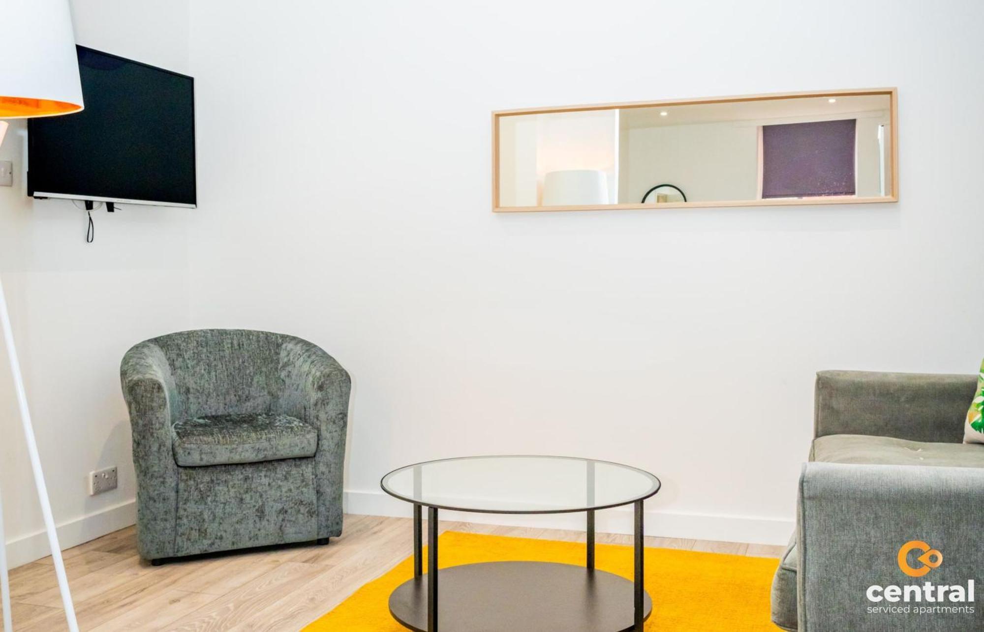 דאנדי Central Serviced Apartments - 2 Bedroom - Walk Away From City Centre & Universities - Sleeps 4 - 1 X Double 2 X Single - Smart Tvs In All Rooms - Short Term Stays Welcome - Walk Away From Train & Bus Station - Preferred Location For Short Stay In Dun מראה חיצוני תמונה